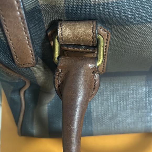 USED BURBERRY SMALL HANDBAG 👝🥰 ORIGINAL 🏷️ - Picture 3 of 8